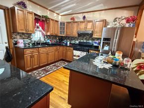 15 Euclid Avenue, Brooklyn NY 11208