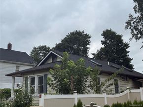 210 Dartmouth Street, Hempstead NY 11550