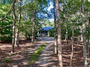16 Karin Drive, East Hampton NY 11937