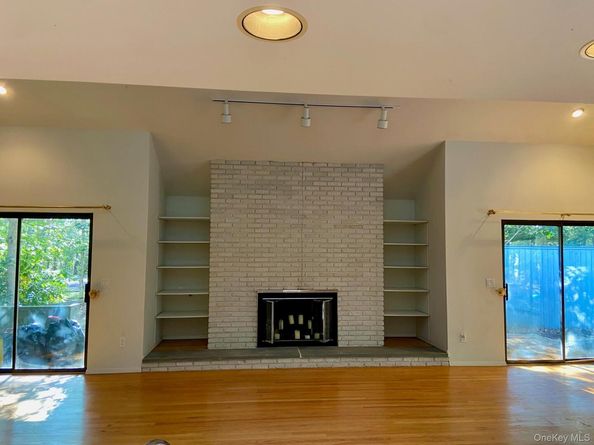 16 Karin Drive, East Hampton NY 11937