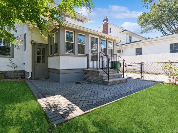 63 Lenox Avenue, Lynbrook NY 11563