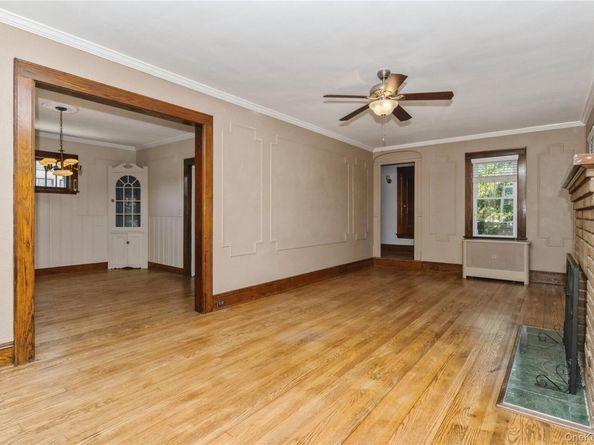 63 Lenox Avenue, Lynbrook NY 11563