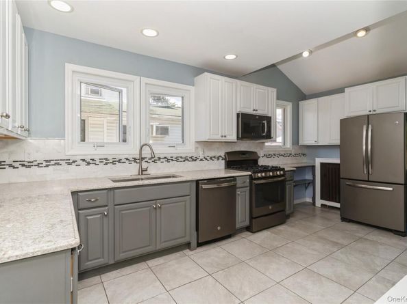 63 Lenox Avenue, Lynbrook NY 11563