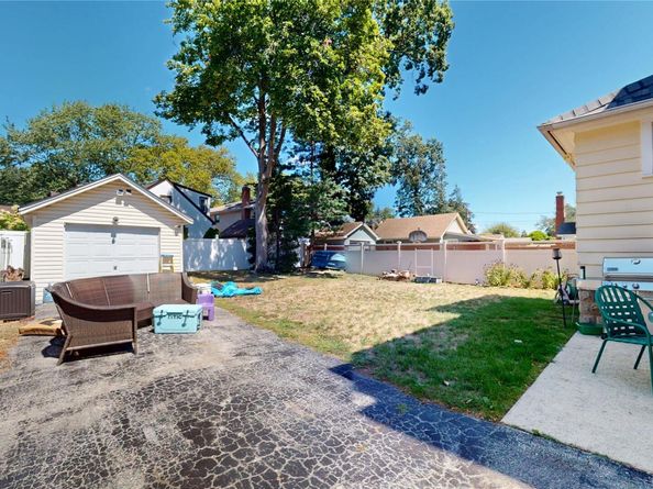 67 Burtis Street, Lynbrook NY 11563