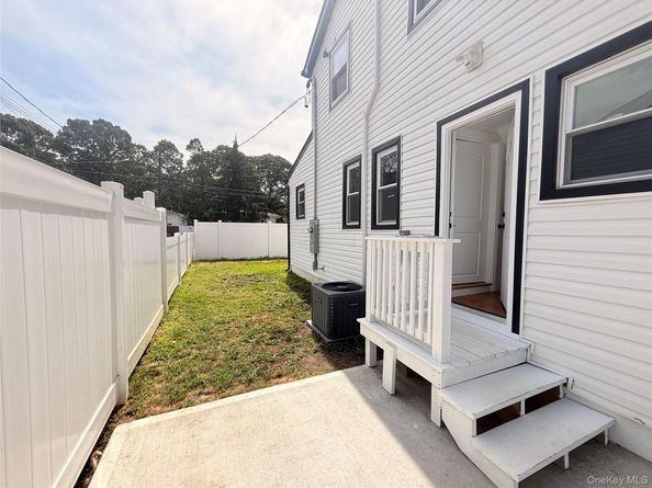 110 Saint Francis Saint Francis Street, Roosevelt NY 11575