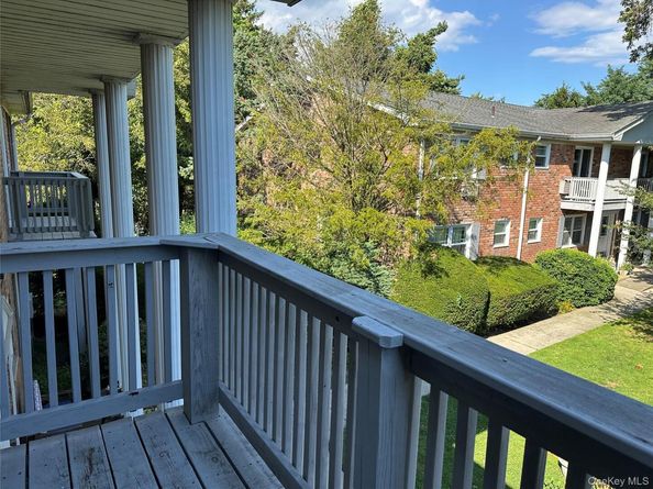 151 Fairharbor Drive 151, Patchogue NY 11772