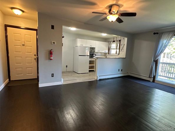 151 Fairharbor Drive 151, Patchogue NY 11772