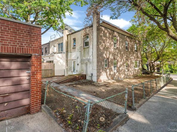 8545 67th Road, Rego Park NY 11374