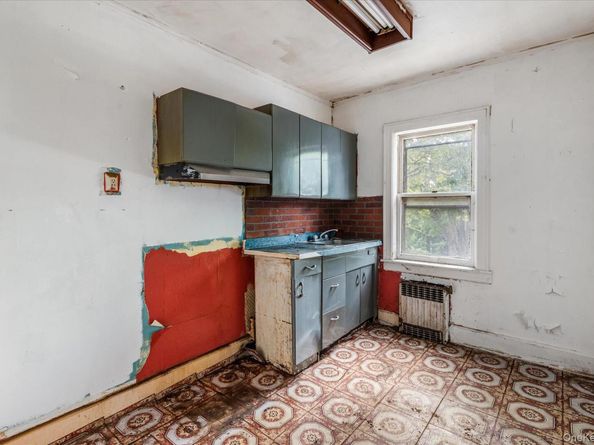 8545 67th Road, Rego Park NY 11374