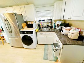 57 Pennyfield Cp Dr, Bronx NY 10465