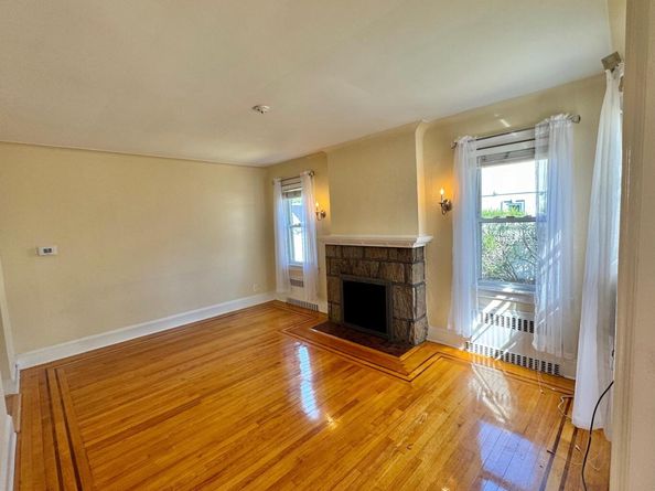 175 Daffodil Avenue, Franklin Square NY 11010