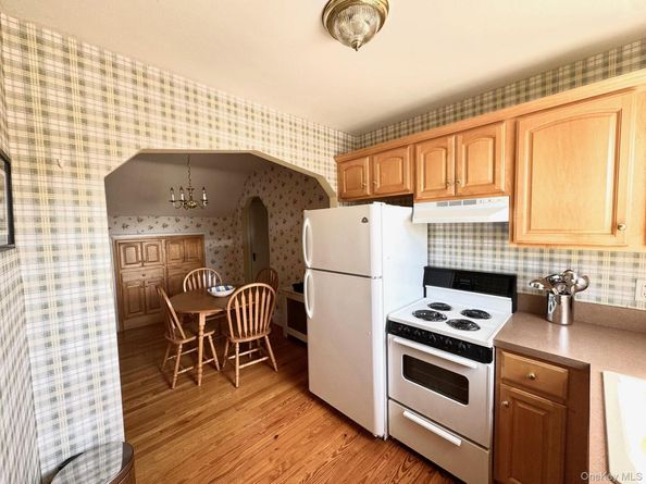 175 Daffodil Avenue, Franklin Square NY 11010