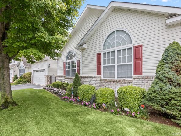 37 Constantine Way, Mount Sinai NY 11766