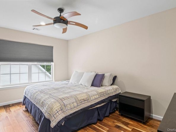 37 Constantine Way, Mount Sinai NY 11766