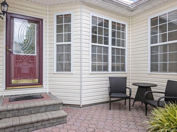 37 Constantine Way, Mount Sinai NY 11766