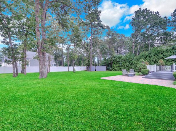 17 Beach Plum Lane, Middle Island NY 11953