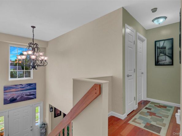 17 Beach Plum Lane, Middle Island NY 11953