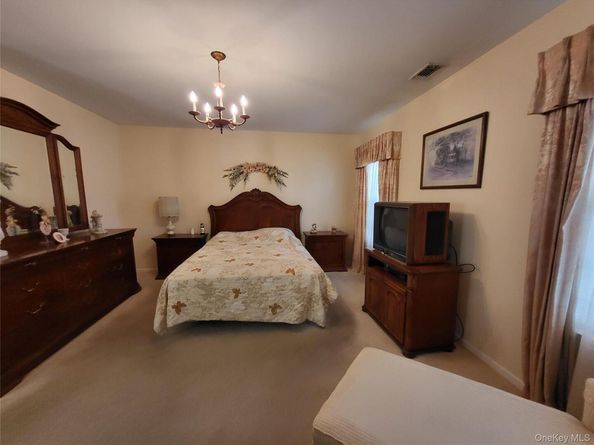 48 Kate Circle, Middle Island NY 11953
