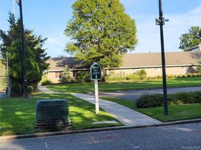 48 Kate Circle, Middle Island NY 11953