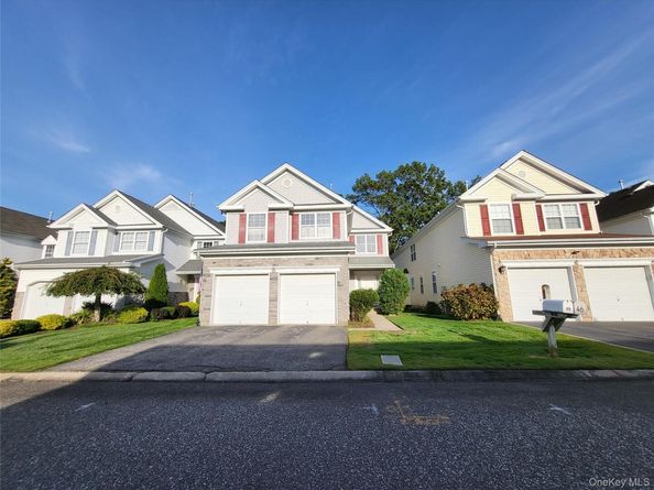 48 Kate Circle, Middle Island NY 11953
