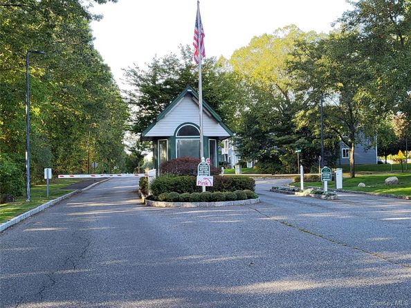 48 Kate Circle, Middle Island NY 11953