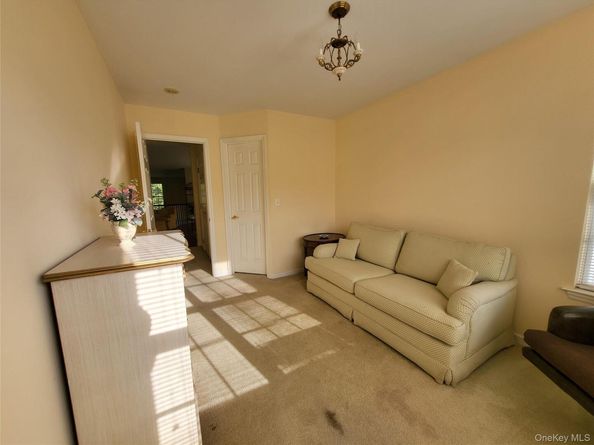 48 Kate Circle, Middle Island NY 11953
