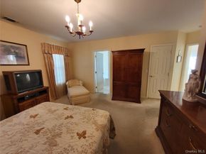 48 Kate Circle, Middle Island NY 11953