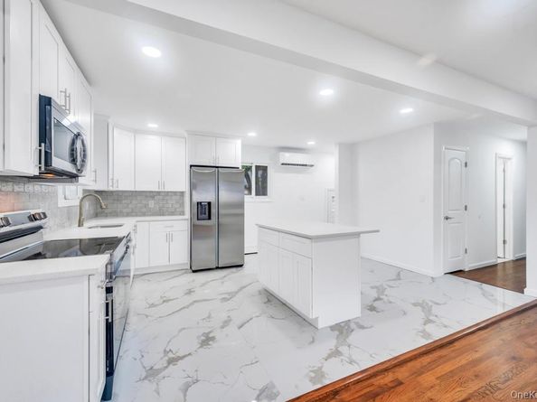 118 S 31st Street, Wyandanch NY 11798