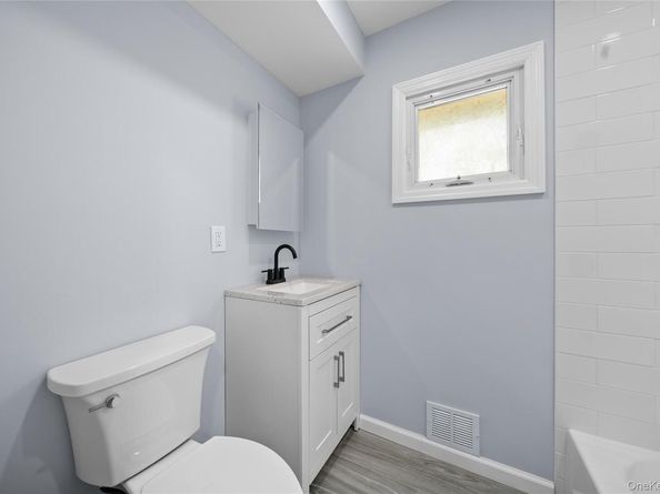 21A Lehigh Avenue, Centereach NY 11720