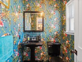 411 Demott Avenue, Rockville Centre NY 11570