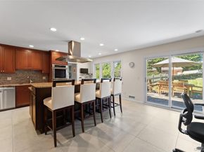 114 Oxford Road, New Rochelle NY 10804