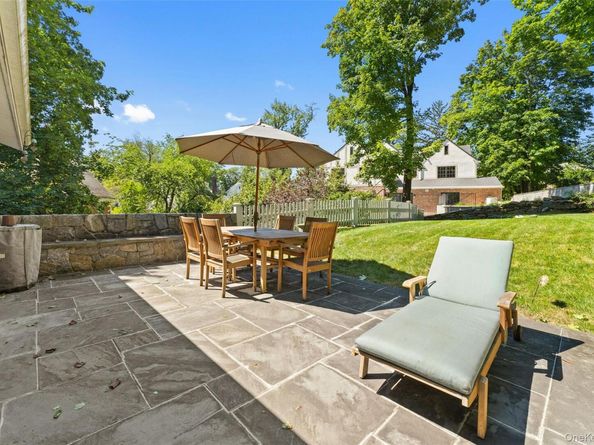 114 Oxford Road, New Rochelle NY 10804