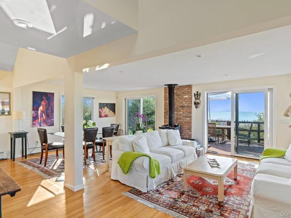 6 Gallatin Lane, East Hampton NY 11937
