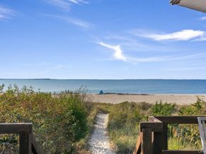 6 Gallatin Lane, East Hampton NY 11937