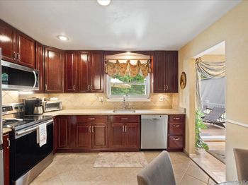 550 Saw Mill River Road