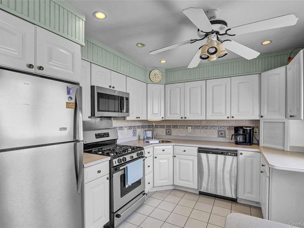 60 Baldwin Avenue, Point Lookout NY 11569
