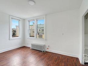 27-12 Ditmars Boulevard, Astoria NY 11105