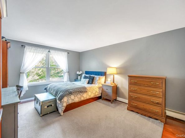 69 Forest Road, Kings Park NY 11754