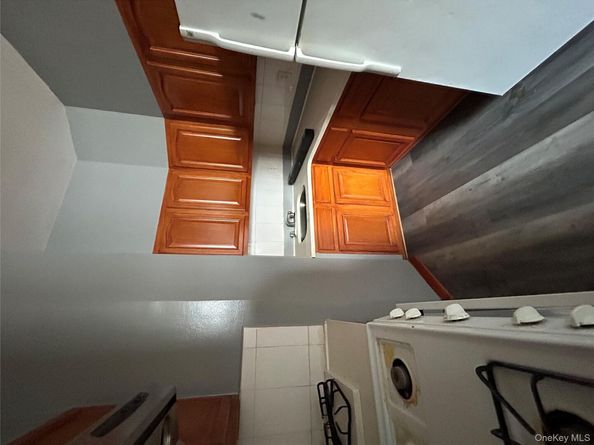 141-08 Rockaway Blvd, Jamaica NY 11436