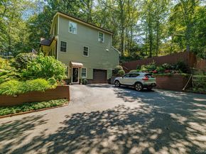 430 Main Street, Cold Spring Harbor NY 11724
