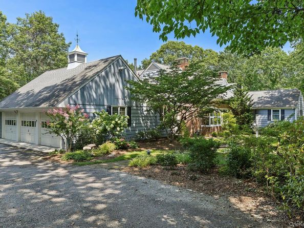 19 Beach Plum Drive, Centerport NY 11721