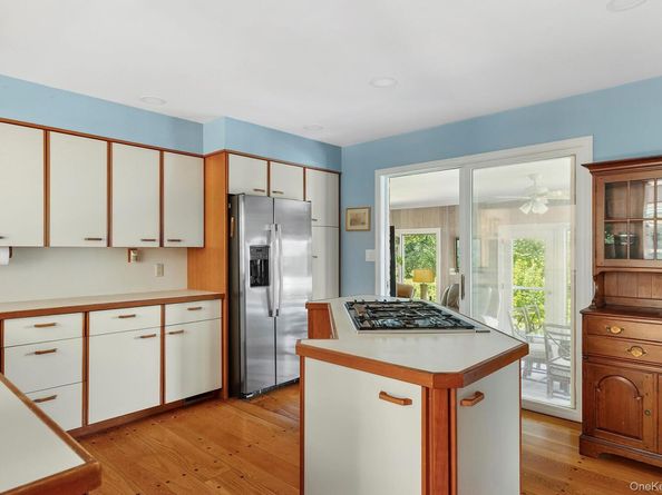 19 Beach Plum Drive, Centerport NY 11721