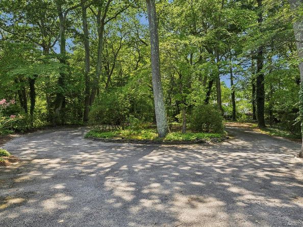 19 Beach Plum Drive, Centerport NY 11721