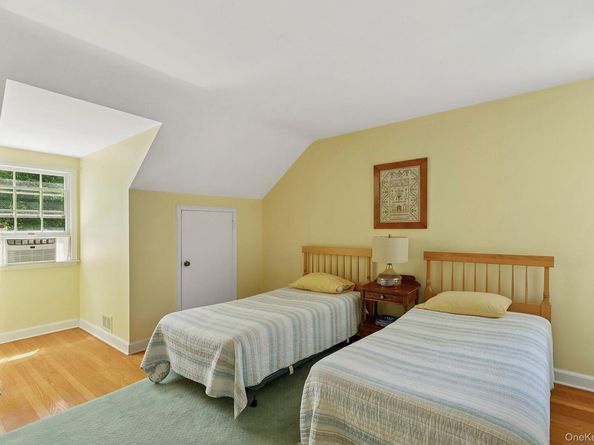 19 Beach Plum Drive, Centerport NY 11721