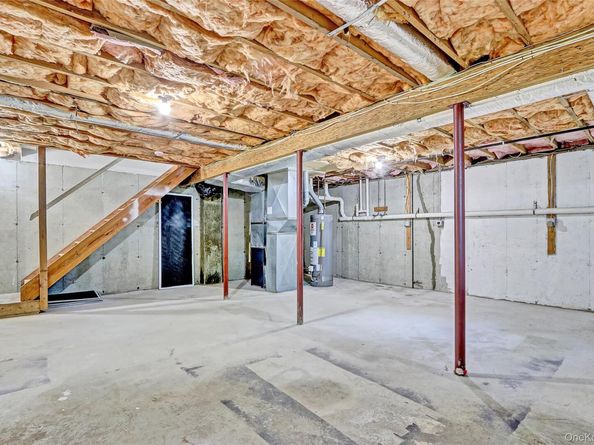 125 Smith Street, Central Islip NY 11722