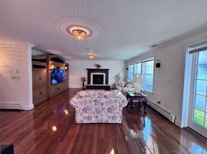 35 Moss Lane, Jericho NY 11753