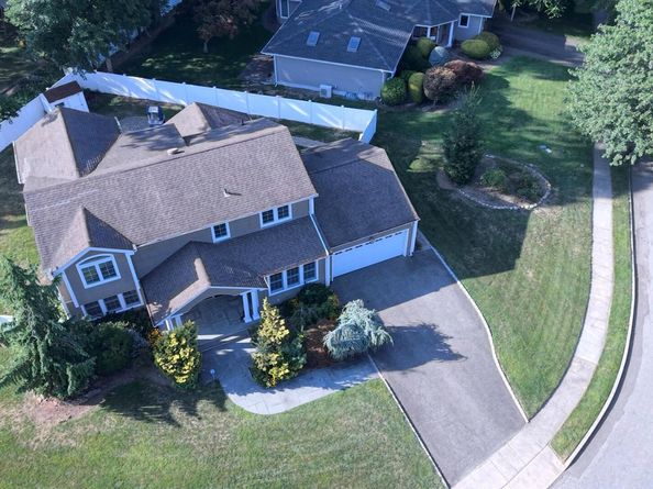 35 Moss Lane, Jericho NY 11753