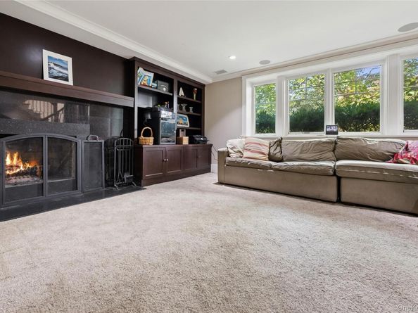 19 Anthony Court, Huntington NY 11743