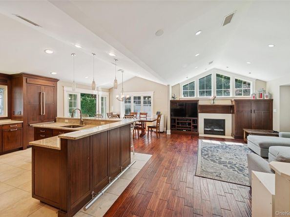 19 Anthony Court, Huntington NY 11743