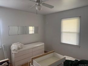 71 Kane Place, North Babylon NY 11703